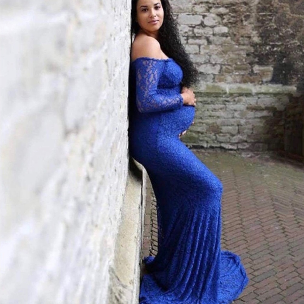 Blue Long sleeve size L perfect for baby shower & photo shoots